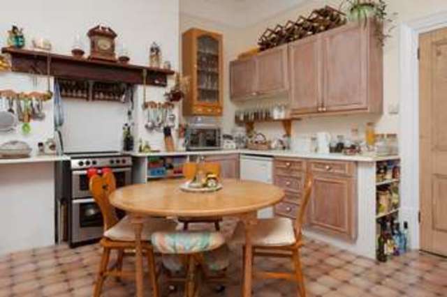  Image of 6 bedroom Detached house for sale in Helena Road Southsea PO4 at Southsea Hampshire, PO4 9RH