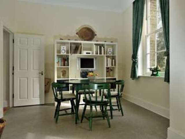  Image of 3 bedroom Flat for sale in Gunners Row Southsea PO4 at Southsea Hampshire, PO4 9XQ
