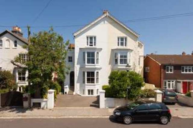  Image of 5 bedroom Semi-Detached house for sale in Worsley Road Southsea PO5 at Southsea Hampshire, PO5 3DY