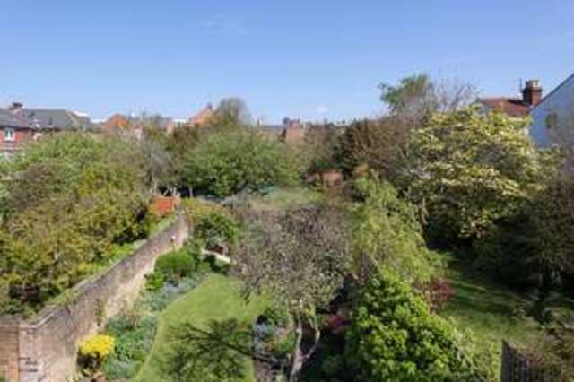  Image of 5 bedroom Semi-Detached house for sale in Worsley Road Southsea PO5 at Southsea Hampshire, PO5 3DY
