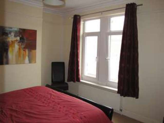  Image of 3 bedroom Terraced house for sale in Manners Road Southsea PO4 at Southsea Hampshire, PO4 0BG