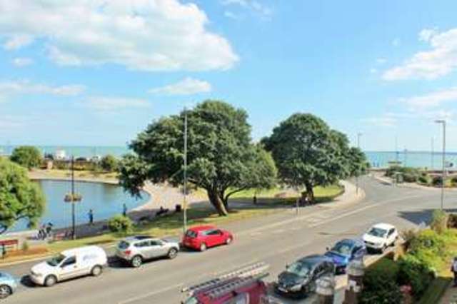  Image of 2 bedroom Flat for sale in St. Helens Parade Southsea PO4 at Southsea Hampshire, PO4 0RW