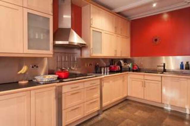  Image of 5 bedroom Semi-Detached house for sale in Granada Road Southsea PO4 at Southsea Hampshire, PO4 0RJ
