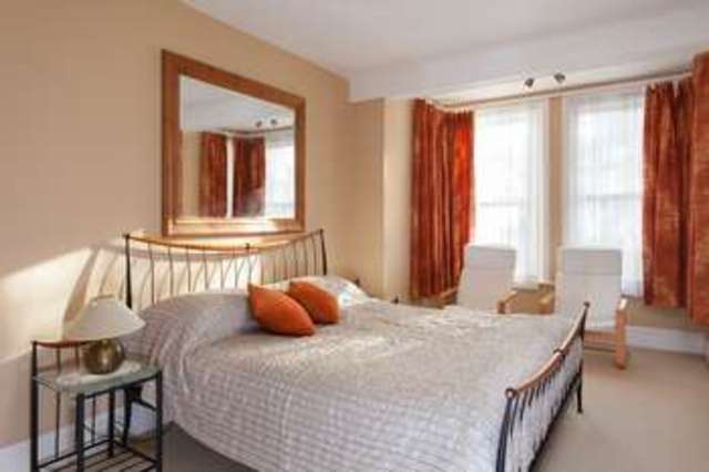  Image of 5 bedroom Semi-Detached house for sale in Granada Road Southsea PO4 at Southsea Hampshire, PO4 0RJ