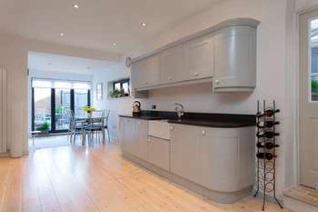  Image of 5 bedroom Terraced house for sale in Bembridge Crescent Southsea PO4 at Southsea Hampshire, PO4 0QU