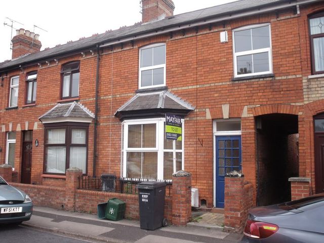  Image of 4 bedroom Terraced house to rent in St. Augustine Street Taunton TA1 at St Augustine Street  Taunton, TA1 1QH