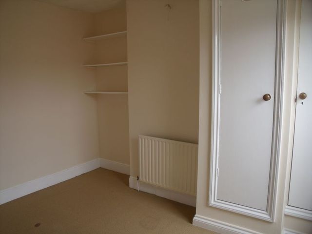  Image of 4 bedroom Terraced house to rent in St. Augustine Street Taunton TA1 at St Augustine Street  Taunton, TA1 1QH