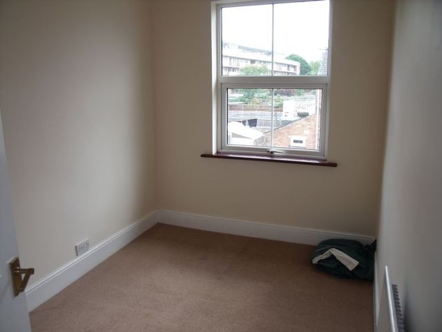  Image of 4 bedroom Terraced house to rent in St. Augustine Street Taunton TA1 at St Augustine Street  Taunton, TA1 1QH