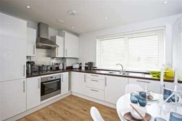  Image of 2 bedroom Flat for sale in High Street St. Mary Cray Orpington BR5 at Orpington, BR5 3NH