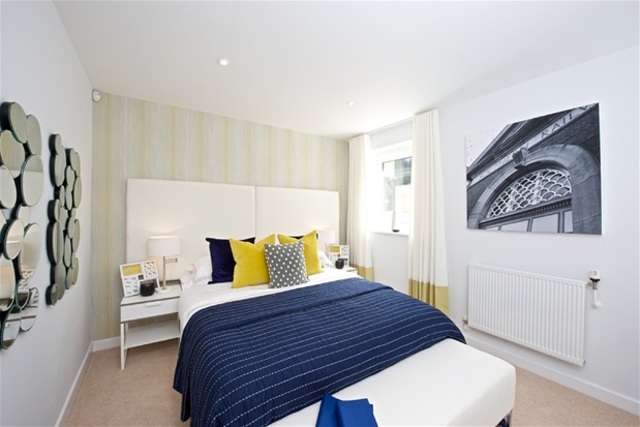  Image of 2 bedroom Flat for sale in High Street St. Mary Cray Orpington BR5 at Orpington, BR5 3NH