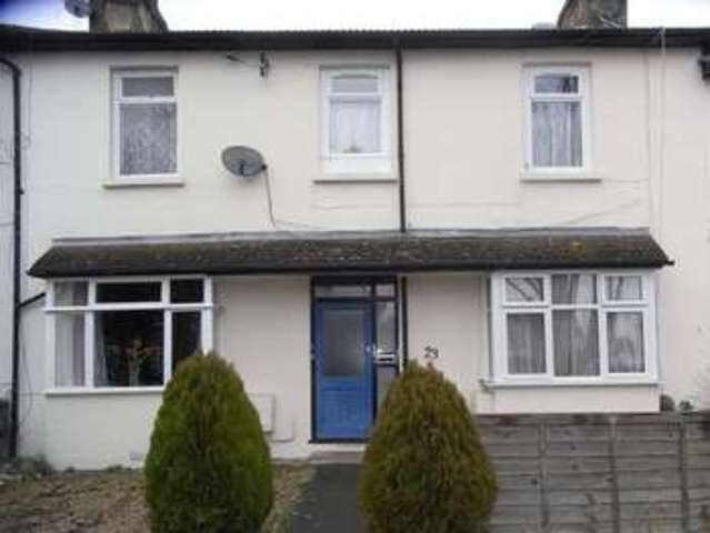  Image of 1 bedroom Property for sale in St. Wilfrids Road New Barnet Barnet EN4 at St. Wilfrids Road  Barnet, EN4 9SB