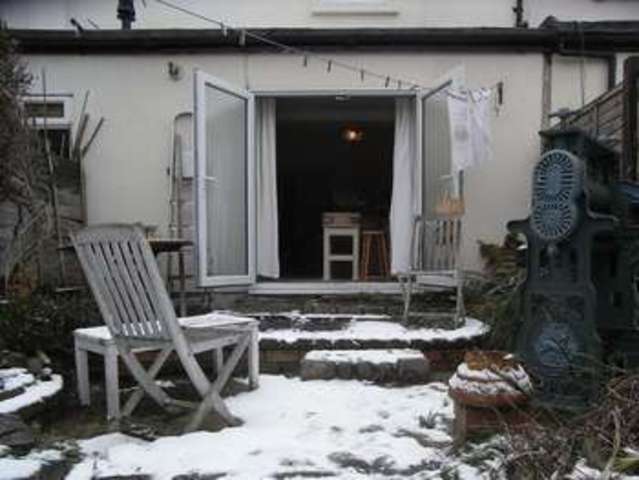  Image of 1 bedroom Property for sale in St. Wilfrids Road New Barnet Barnet EN4 at St. Wilfrids Road  Barnet, EN4 9SB