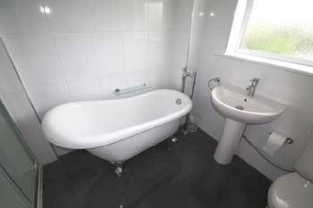  Image of 4 bedroom Detached house for sale in Staunton Close Castle Donington Derby DE74 at Castle Donington Castle Donington Derbyshire, DE74 2XA