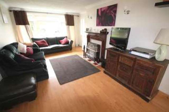  Image of 3 bedroom Detached house for sale in Stonehill Castle Donington Derby DE74 at Castle Donington Castle Donington Derbyshire, DE74 2LY