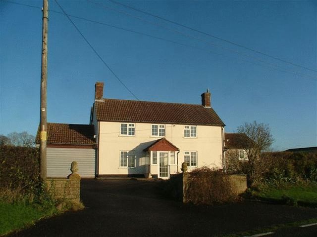  Image of 4 bedroom Cottage to rent in Stoneyhead Wrantage Taunton TA3 at Stoneyhead Wrantage Taunton, TA3 6BZ