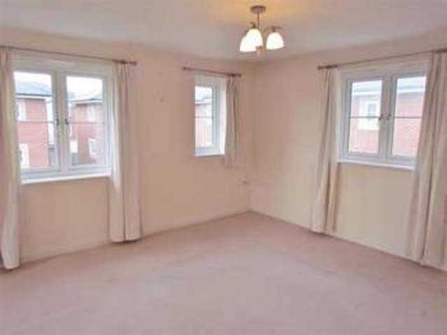 Image of 2 bedroom Flat to rent in Thames View Abingdon OX14 at Abingdon, OX14 3ZB