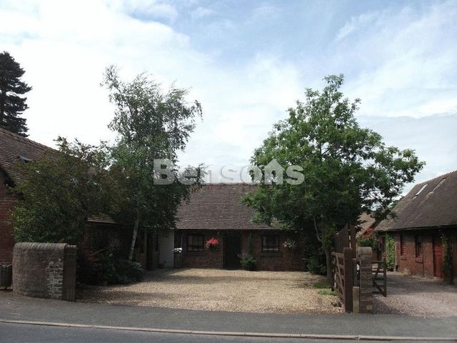  Image of 1 bedroom Flat to rent in Sheriffhales Shifnal TF11 at The Barns Church Lane, Sheriffhales Nr Shifnal, TF11 8RD