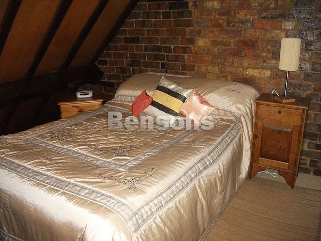  Image of 1 bedroom Flat to rent in Sheriffhales Shifnal TF11 at The Barns Church Lane, Sheriffhales Nr Shifnal, TF11 8RD