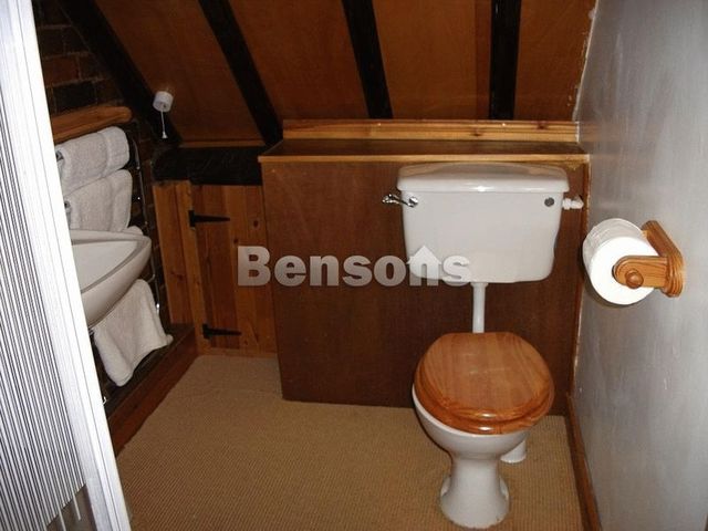  Image of 1 bedroom Flat to rent in Sheriffhales Shifnal TF11 at The Barns Church Lane, Sheriffhales Nr Shifnal, TF11 8RD