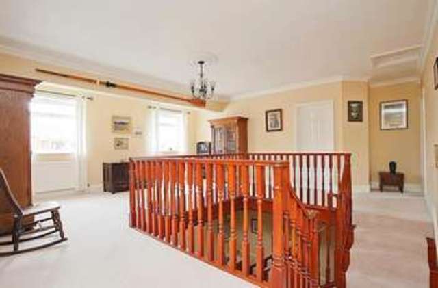  Image of 5 bedroom Detached house for sale in The Old Pound Wootton Abingdon OX13 at Wootton  Abingdon, OX13 6BQ