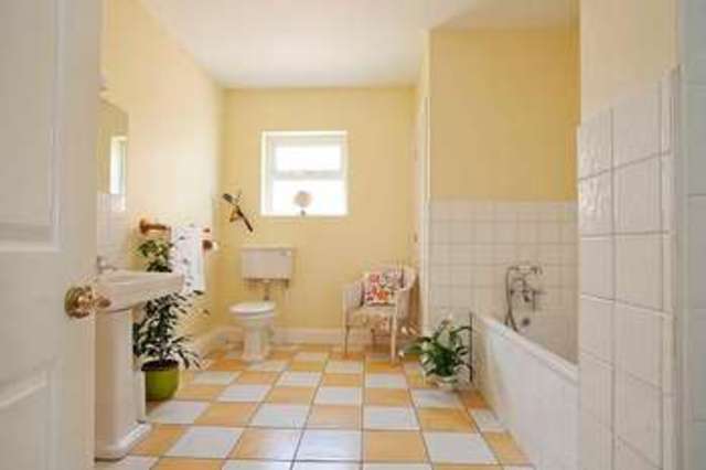  Image of 5 bedroom Detached house for sale in The Old Pound Wootton Abingdon OX13 at Wootton  Abingdon, OX13 6BQ