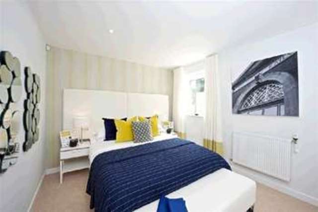  Image of 2 bedroom Flat for sale in High Street St. Mary Cray Orpington BR5 at St Mary Cray, BR5 3NH