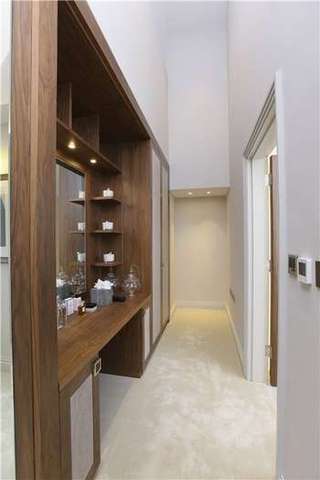  Image of 5 bedroom Detached house for sale in Wood Lane Stanmore HA7 at Wood Lane Stanmore Stanmore, HA7 4LJ