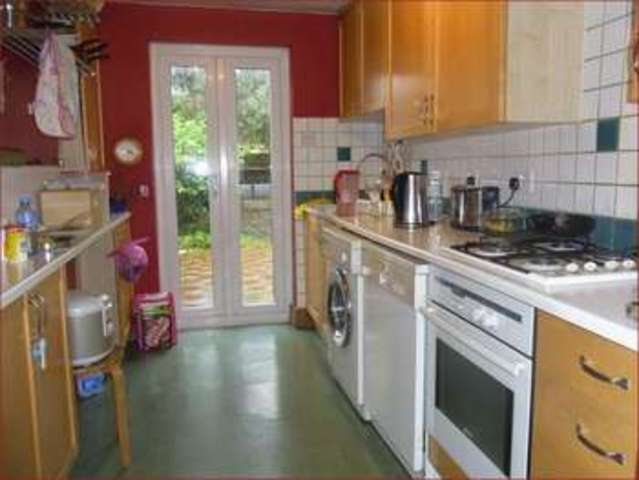  Image of 2 bedroom Property for sale in Thornton Road Barnet EN5 at Thornton Road  HIGH BARNET, EN5 4JE