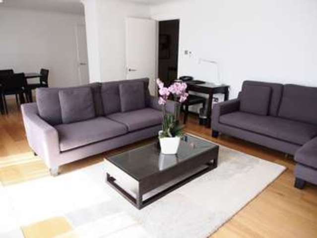  Image of 3 bedroom Flat to rent in Kensington High Street London W8 at Kensington High Street  London, W8 6EL