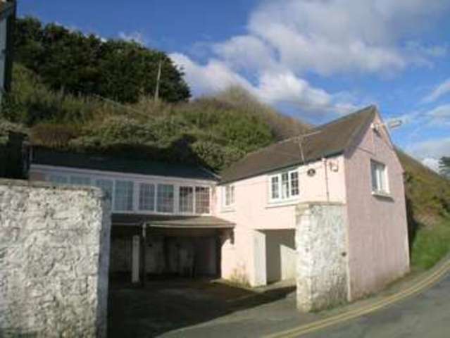  Image of 5 bedroom Detached house for sale in Amroth Narberth SA67 at Narberth Pembrokeshire Amroth, SA67 8NG