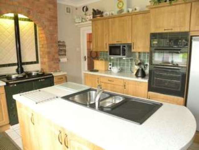  Image of 4 bedroom Detached house for sale in Toton Lane Stapleford Nottingham NG9 at Toton Lane  Stapleford, NG9 7HB
