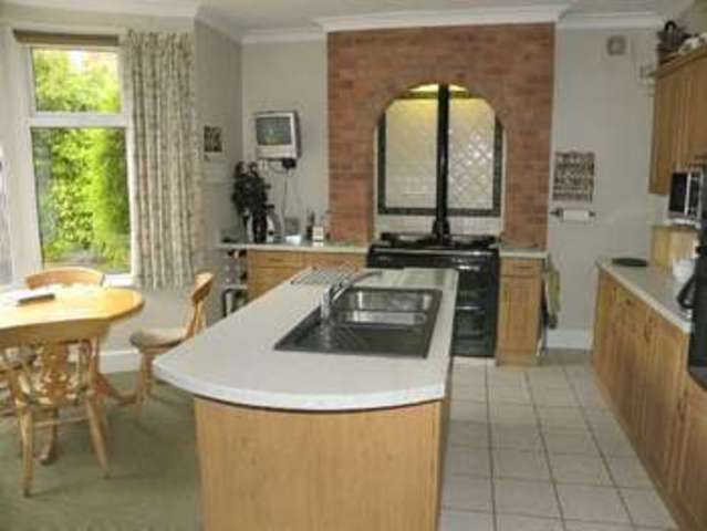  Image of 4 bedroom Detached house for sale in Toton Lane Stapleford Nottingham NG9 at Toton Lane  Stapleford, NG9 7HB