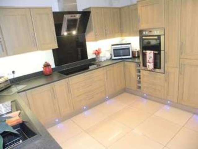  Image of 4 bedroom Detached house for sale in Toton Lane Stapleford Nottingham NG9 at Toton Lane  Stapleford, NG9 7HB