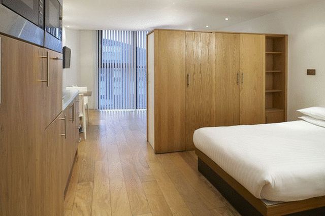  Image of Flat to rent in Tanner Street London SE1 at Tower Bridge Road Studio Apartment London, SE1 3LF