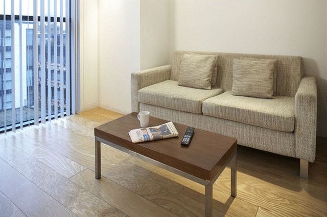  Image of Flat to rent in Tanner Street London SE1 at Tower Bridge Road Studio Apartment London, SE1 3LF
