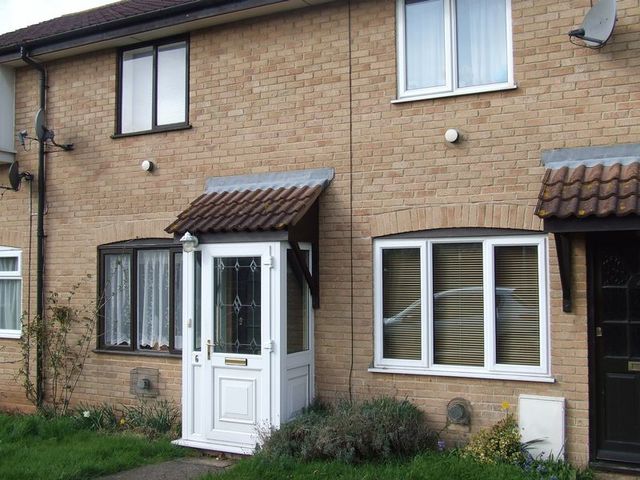  Image of 2 bedroom Terraced house to rent in Trent Meadow Taunton TA1 at Trent Meadow  Taunton, TA1 2NP