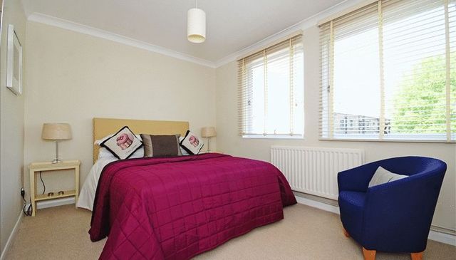  Image of 2 bedroom Flat to rent in Fulham Road London SW3 at Fulham Road  London, SW3 6SN