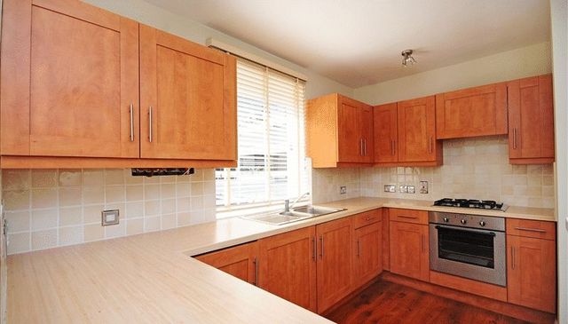  Image of 2 bedroom Flat to rent in Fulham Road London SW3 at Fulham Road  London, SW3 6SN