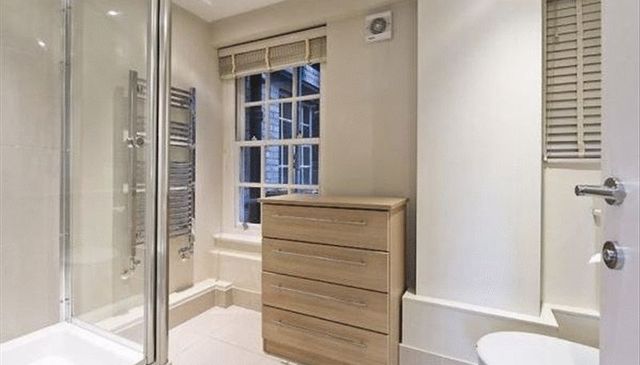  Image of 2 bedroom Flat to rent in Fulham Road London SW3 at Fulham Road  London, SW3 6SH