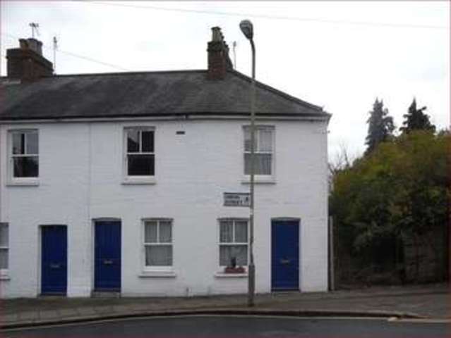 Image of 2 bedroom End of Terrace for sale in Union Street High Barnet Barnet EN5 at Union Street  Barnet, EN5 4HY