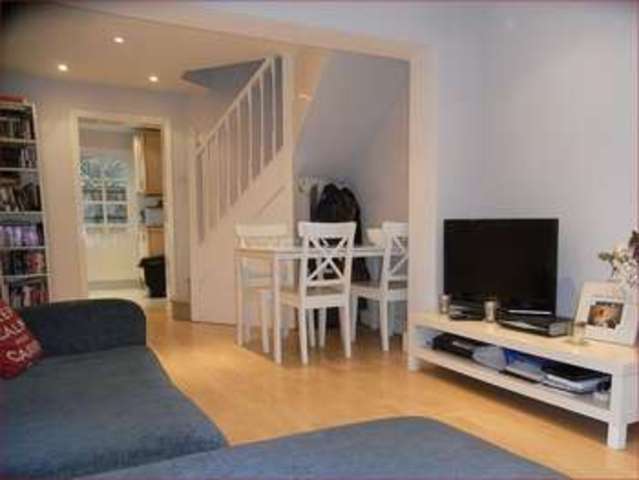  Image of 2 bedroom End of Terrace for sale in Union Street High Barnet Barnet EN5 at Union Street  Barnet, EN5 4HY