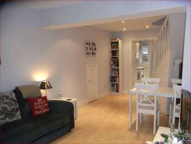  Image of 2 bedroom End of Terrace for sale in Union Street High Barnet Barnet EN5 at Union Street  Barnet, EN5 4HY