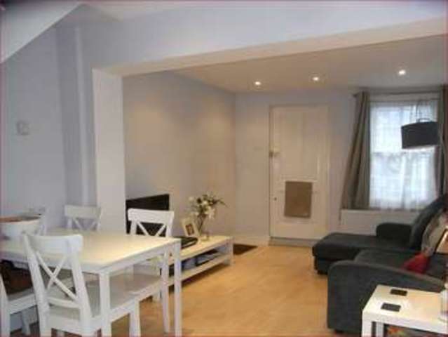  Image of 2 bedroom End of Terrace for sale in Union Street High Barnet Barnet EN5 at Union Street  Barnet, EN5 4HY