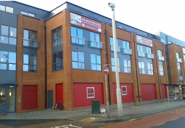  Image of Property to rent in Ewell Road Surbiton KT6 at 366 Ewell Road  Tolworth, KT6 7AZ