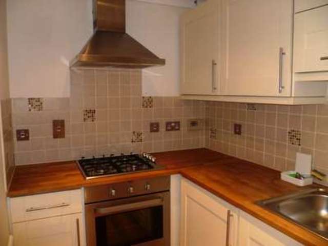  Image of 1 bedroom Town House to rent in Vicarage Drive Beckenham BR3 at Beckenham Kent Beckenham, BR3 1JW