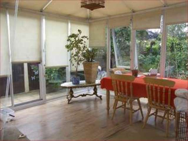 Image of 3 bedroom Detached house for sale in Victoria Road New Barnet Barnet EN4 at Victoria Road New Barnet East Barnet, EN4 9PB