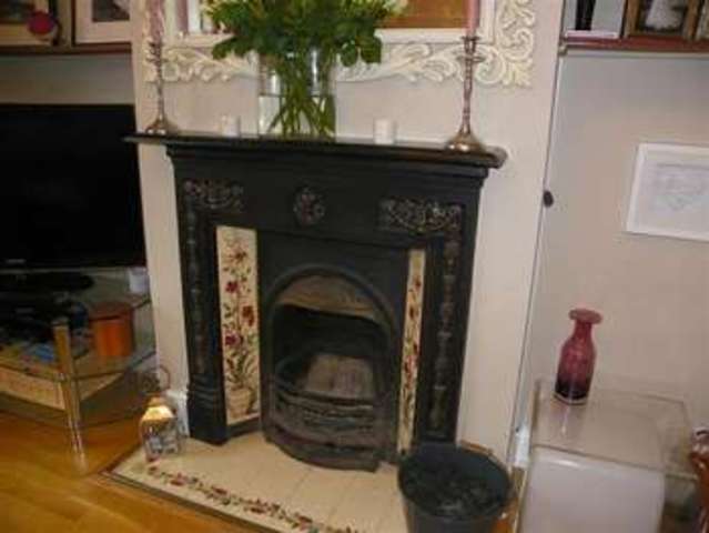  Image of 4 bedroom Semi-Detached house for sale in Victoria Road Wargrave Reading RG10 at Wargrave  Reading, RG10 8AE
