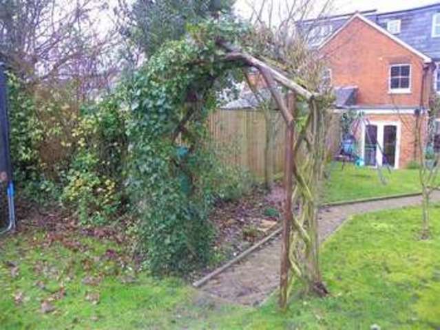  Image of 4 bedroom Semi-Detached house for sale in Victoria Road Wargrave Reading RG10 at Wargrave  Reading, RG10 8AE