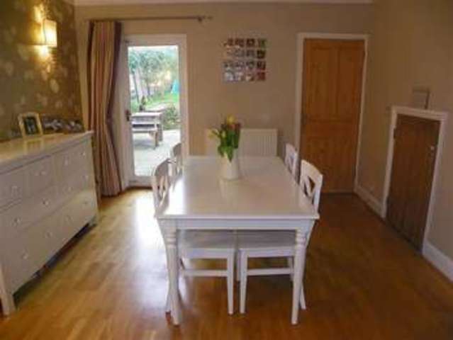  Image of 4 bedroom Semi-Detached house for sale in Victoria Road Wargrave Reading RG10 at Wargrave  Reading, RG10 8AE