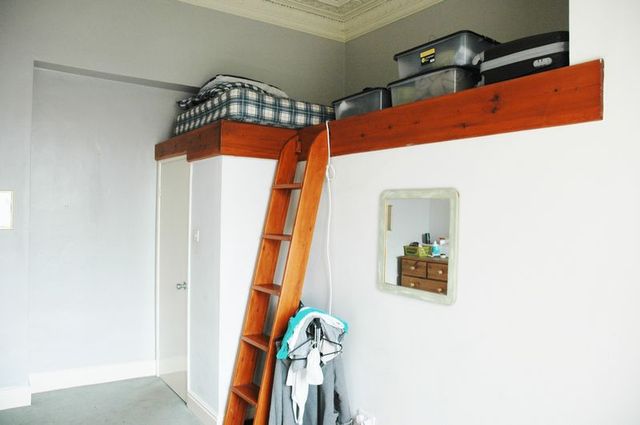  Image of 2 bedroom Flat for sale in Vyvyan Terrace Clifton Bristol BS8 at Clifton Clifton Bristol, BS8 3DF